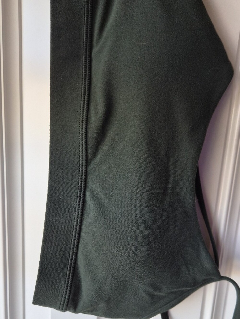 lululemon Rainforest Green Flow Y Bra Nulu Size 6 - Picture 4 of 4